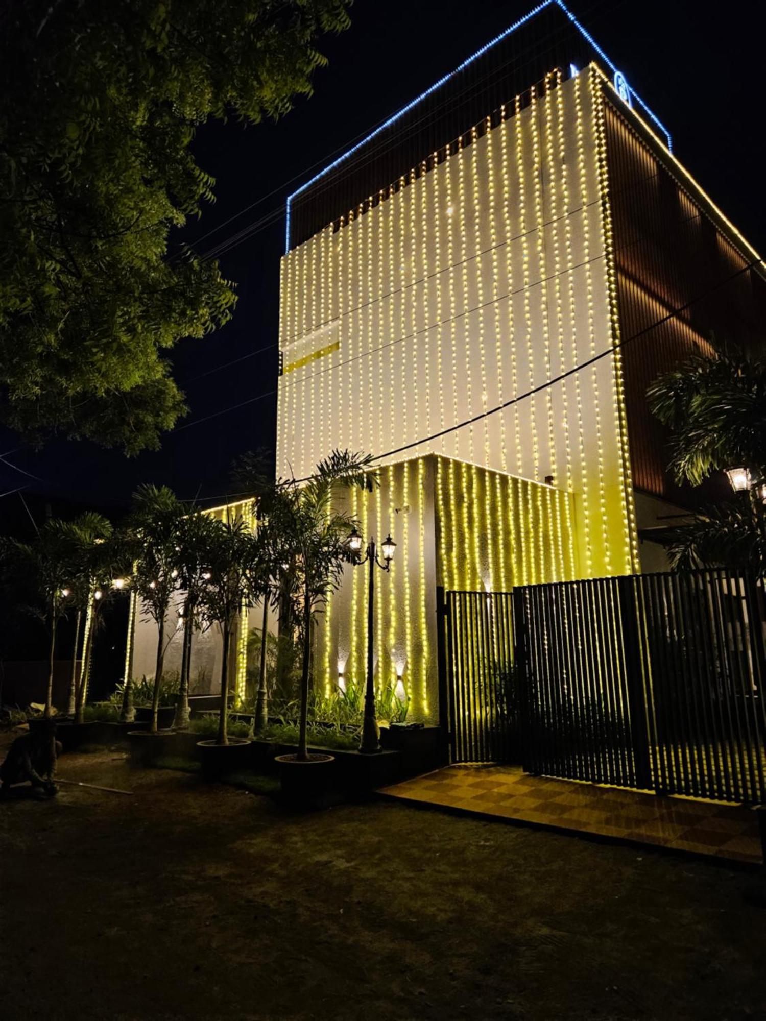 Hotel Pl Grand Karaikkudi Exterior foto