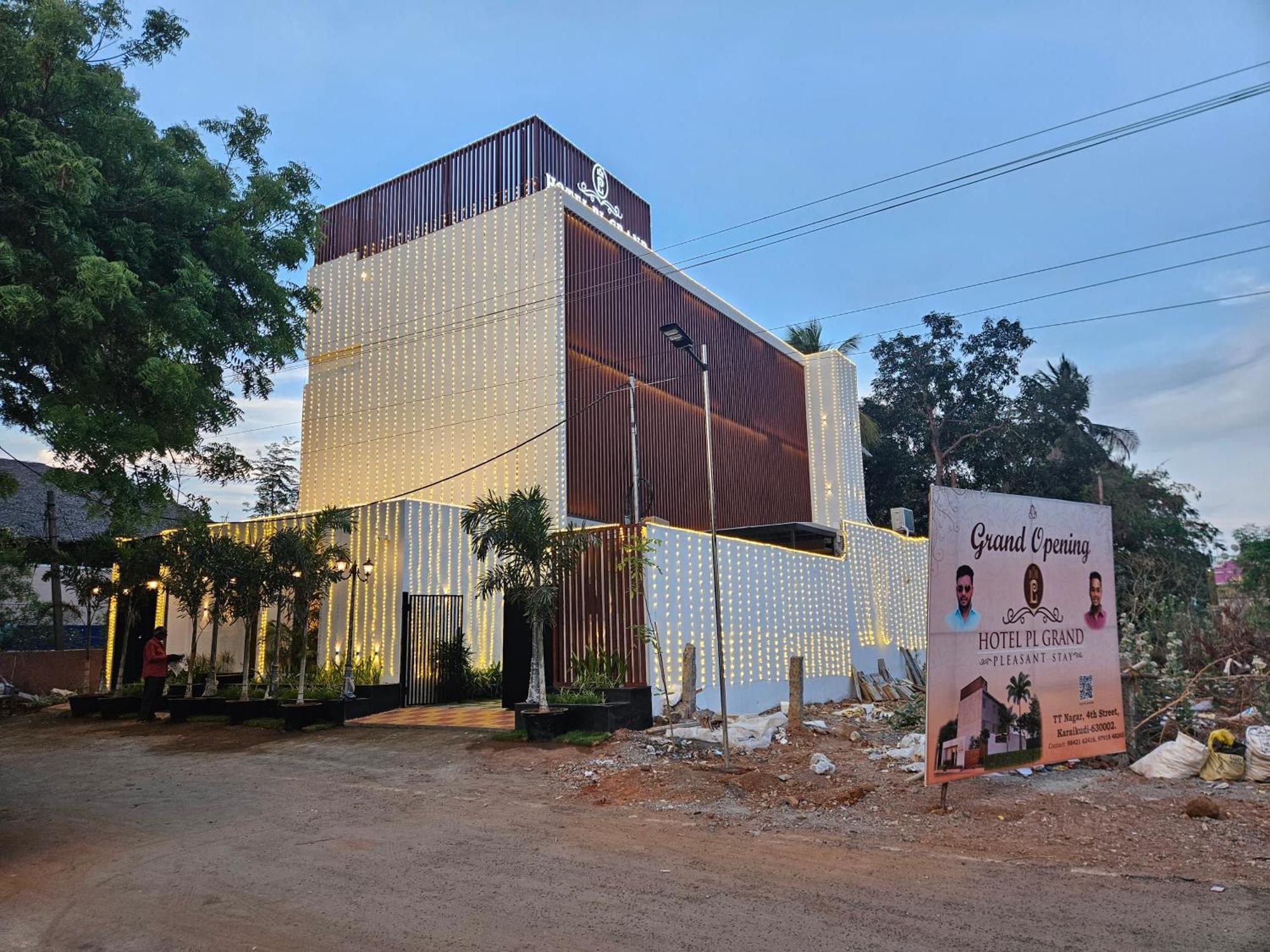 Hotel Pl Grand Karaikkudi Exterior foto